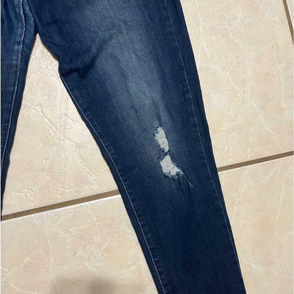 KanCan Skinny Distressed Jeans, Size 13/30 - Picture 7 of 16